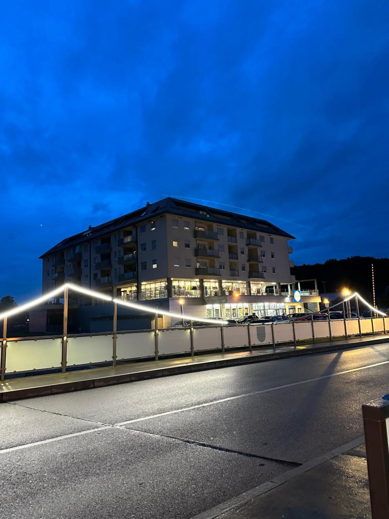 Apartman Eva, Moderan Stan U Srcu Zagorja Krapina Ngoại thất bức ảnh